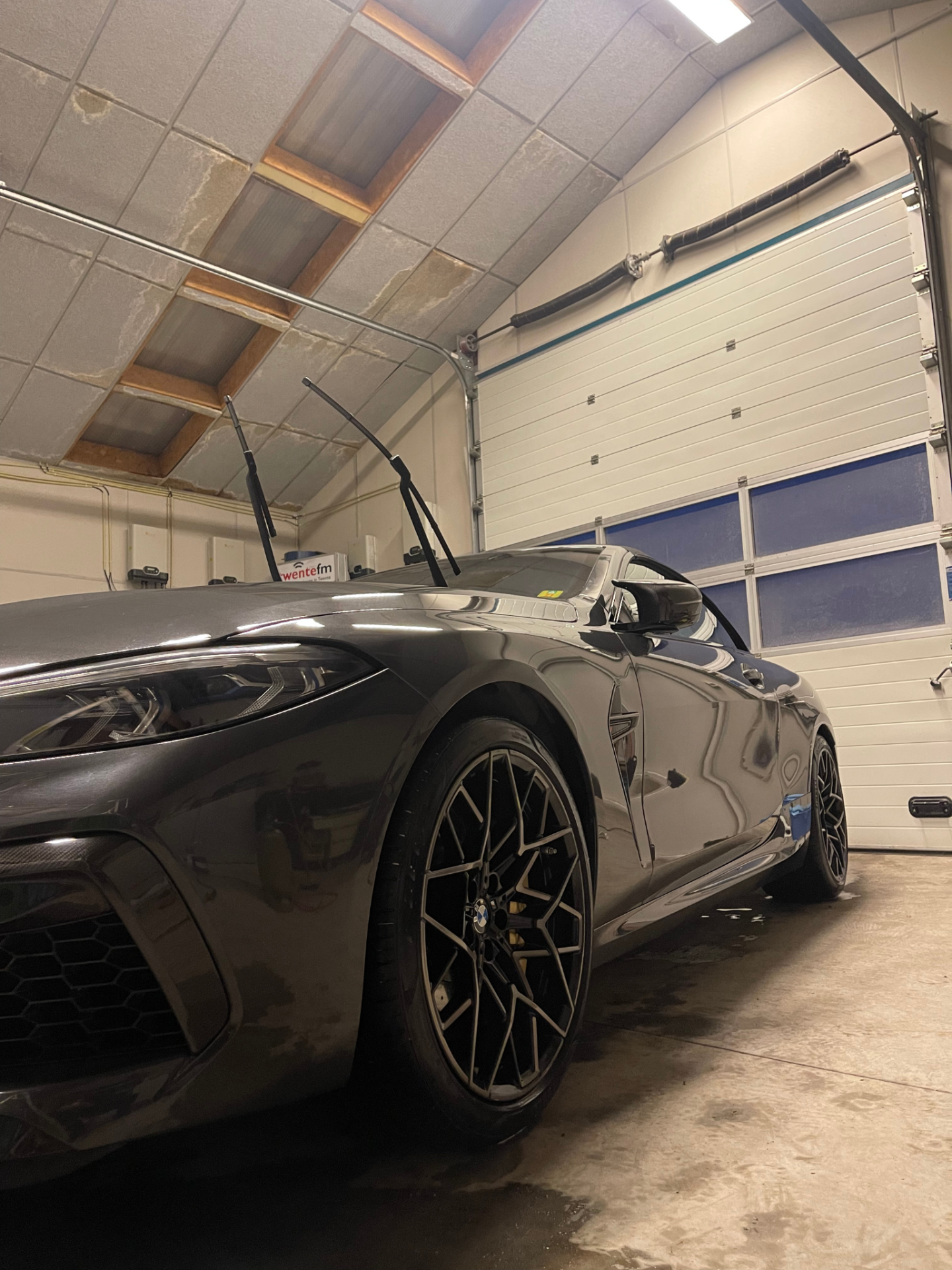 BMW M8 Cabrio Lackkorrektur Hochglanzpolitur Premium Detailing Emsland