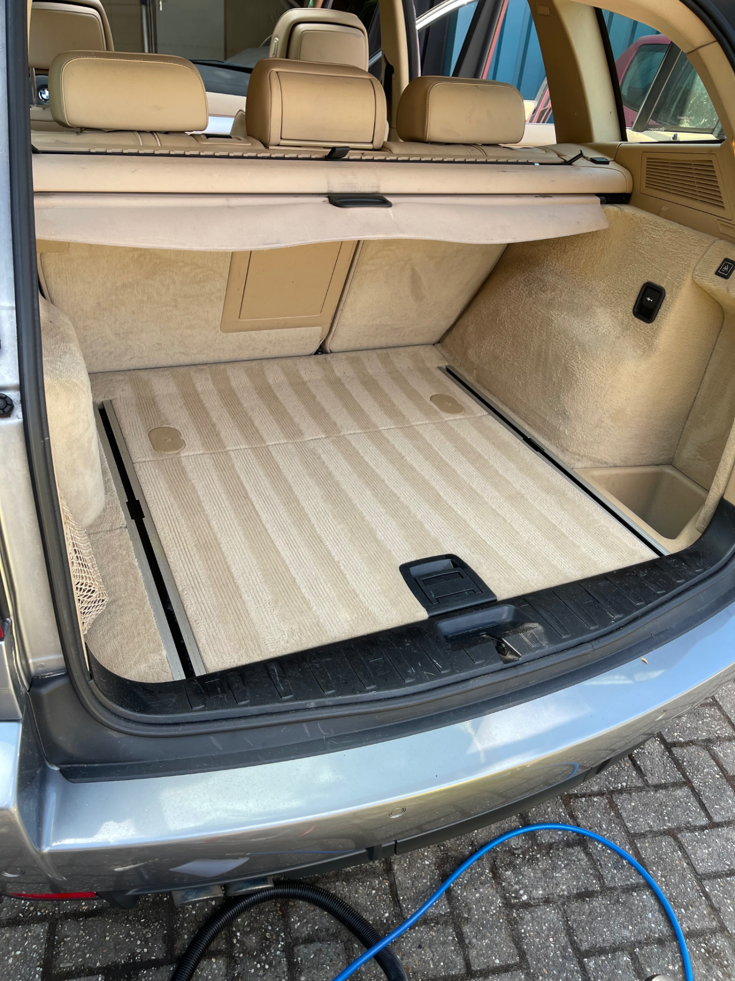 BMW X5 nach professioneller Lackkorrektur Keramikversiegelung DOB Detailing Nordhorn